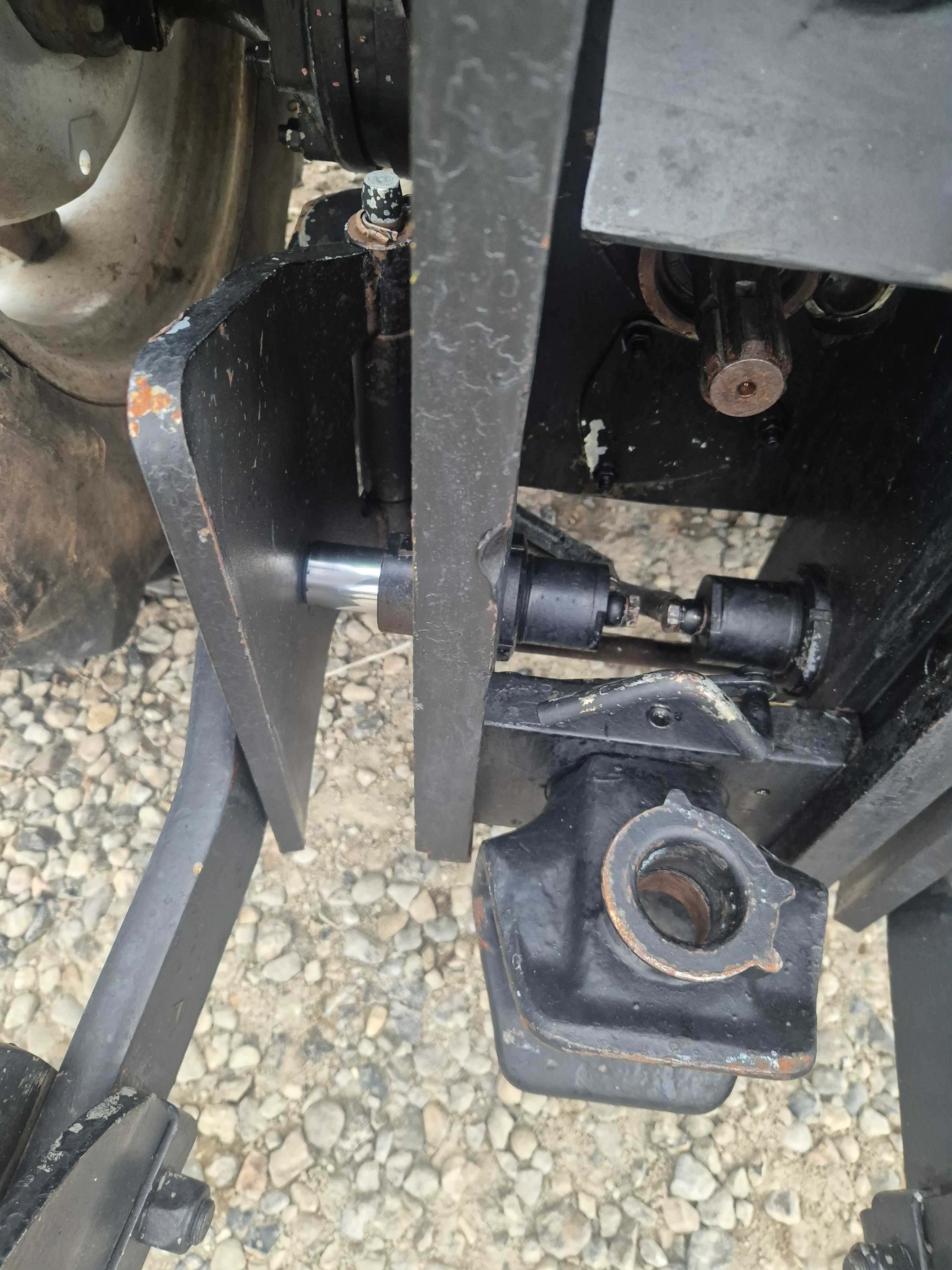 Deutze Fahr Agrocompact F70  75 km