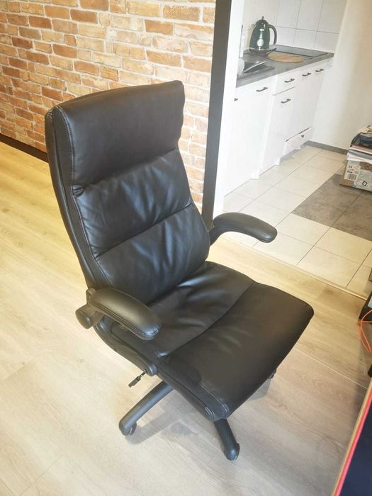 Krzeslo KASTBJERG z Jysk - Stan bardzo dobry