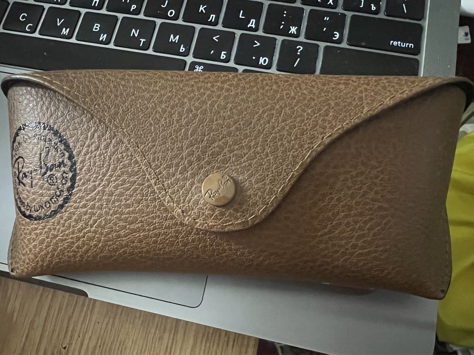 Очки солнцезащитные Ray Ban Clubmaster желтые линзы