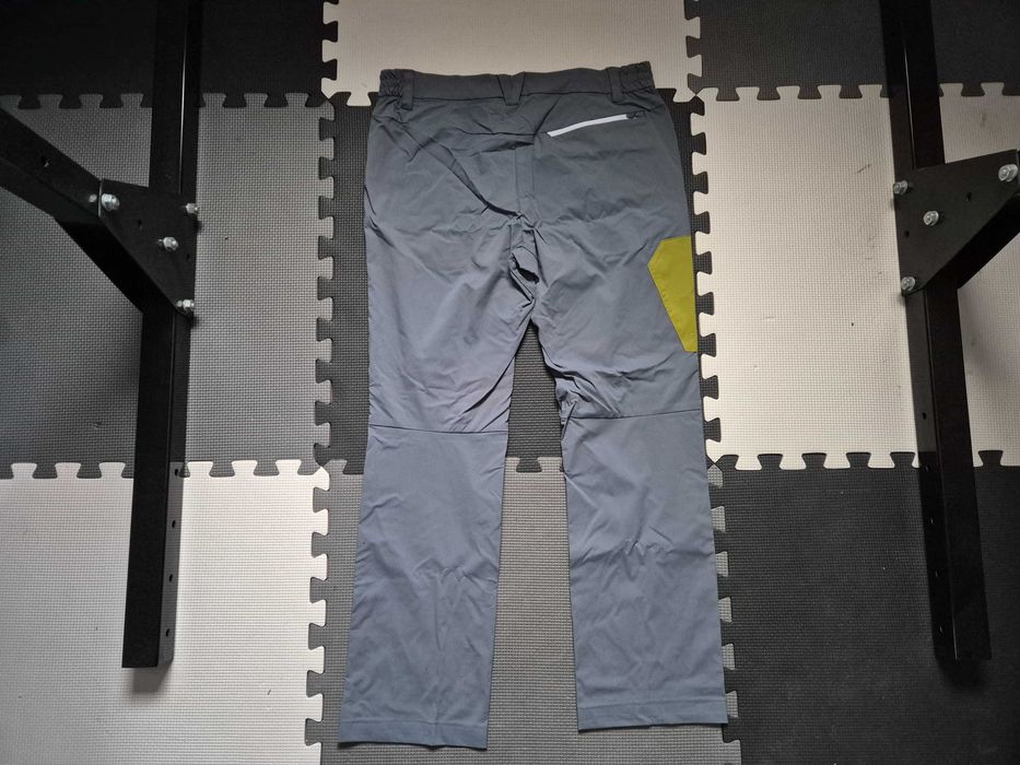 Nowe spodnie turystyczne górskie trekkingowe softshell Jack Wolfskin L