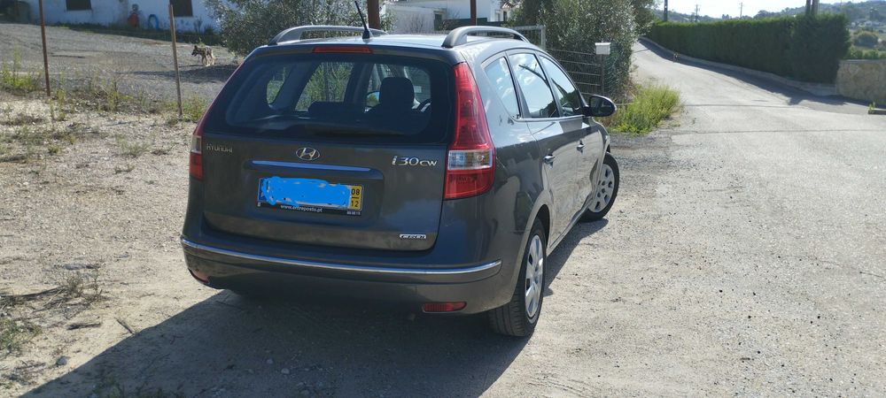 Vendo Hyundai I30 1.6 CRDI 110 CV de Dezembro de 2008