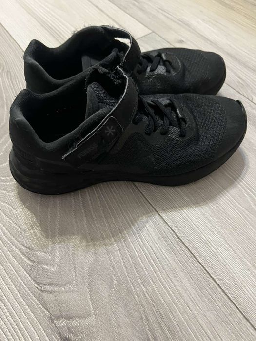 кросівки сандалі Nike 36 розмір