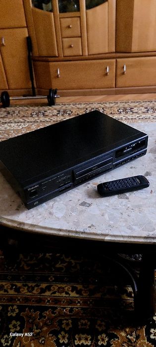 Compact disc TESHNICS  player SL- PG470A ,пр Германии в отличном состо