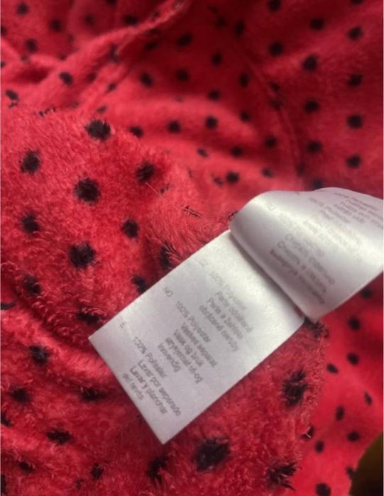 Жіночий халат червоного кольору