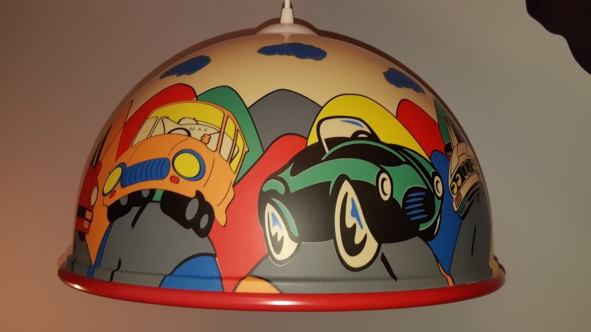 Lampa sufitowa do pokoju dziecka gwint E27