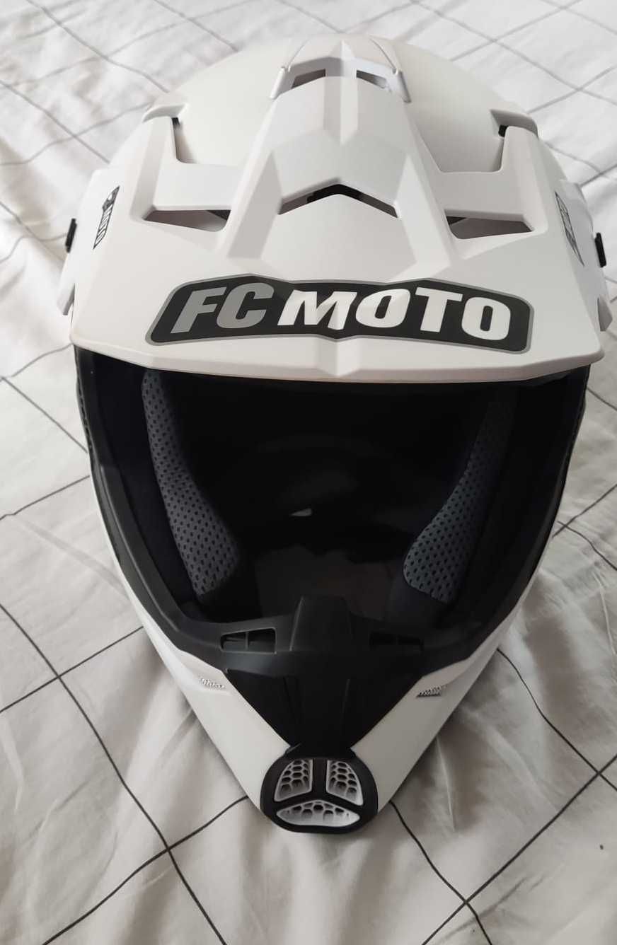 Capacete mota - acelera - scooter