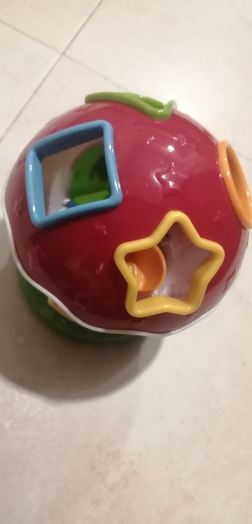 Brinquedo cogumelo com peças para encaixar