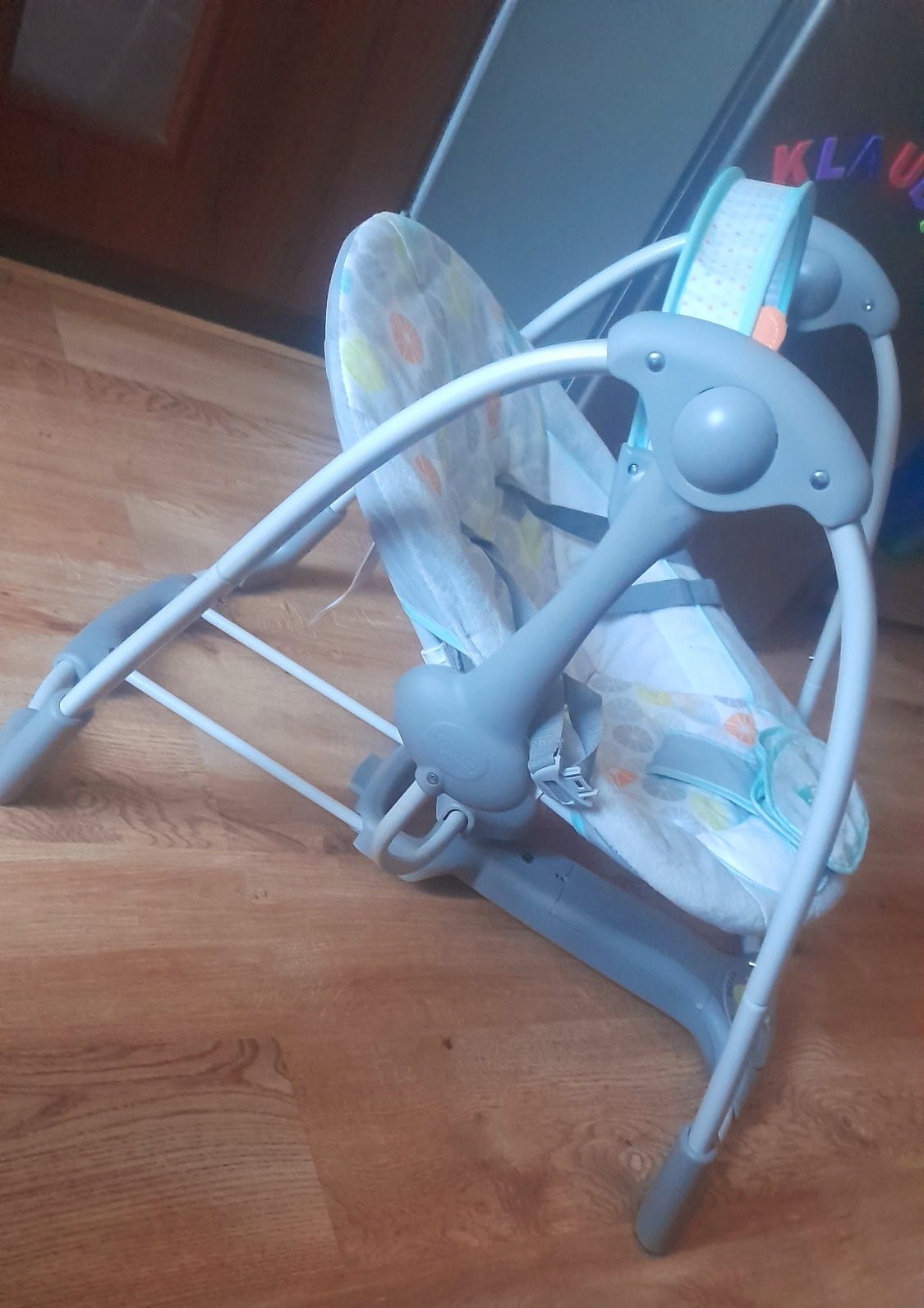 Leżaczek Bujaczek ingenuity