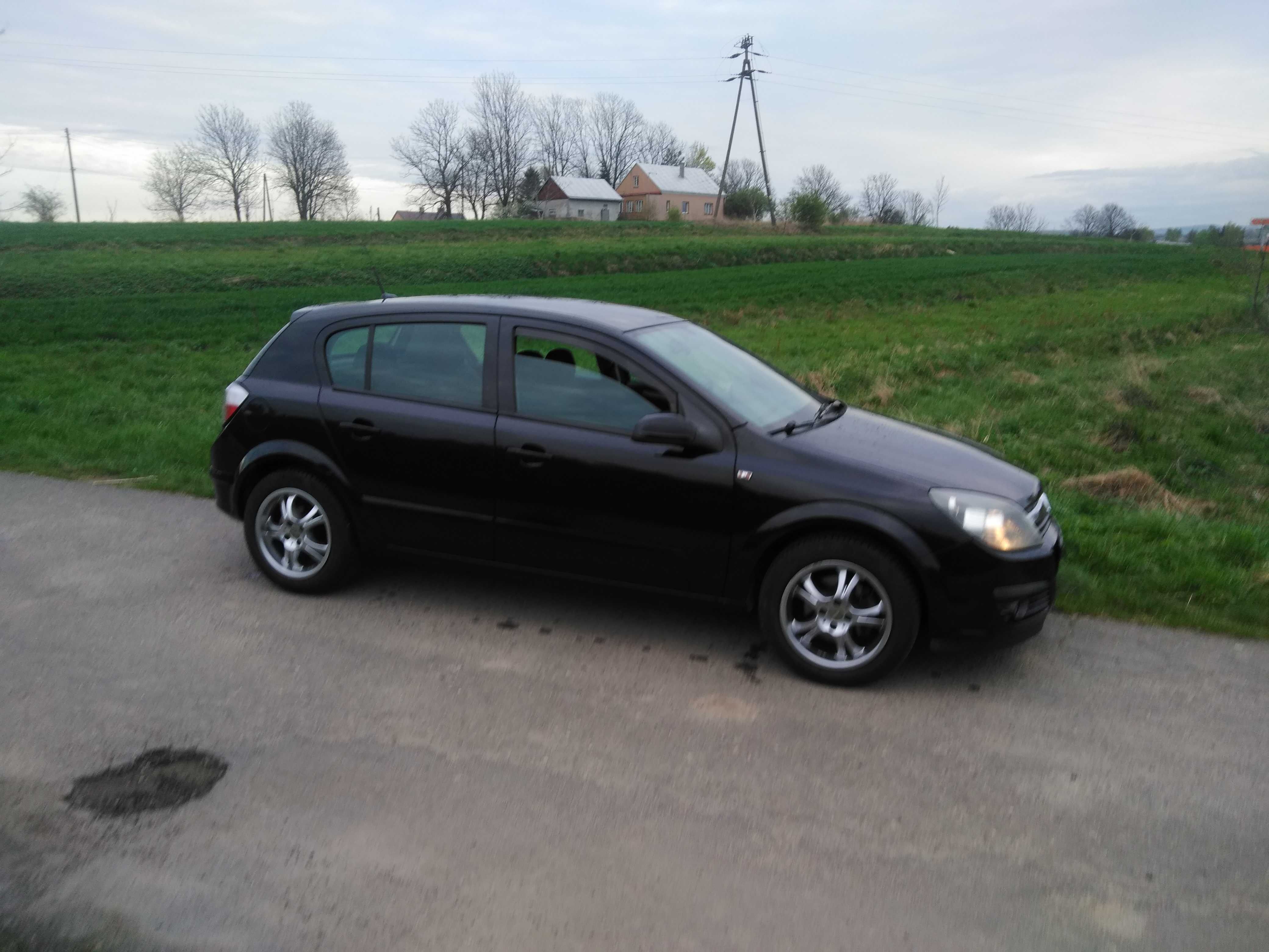 Opel astra H  benzyna 1.6