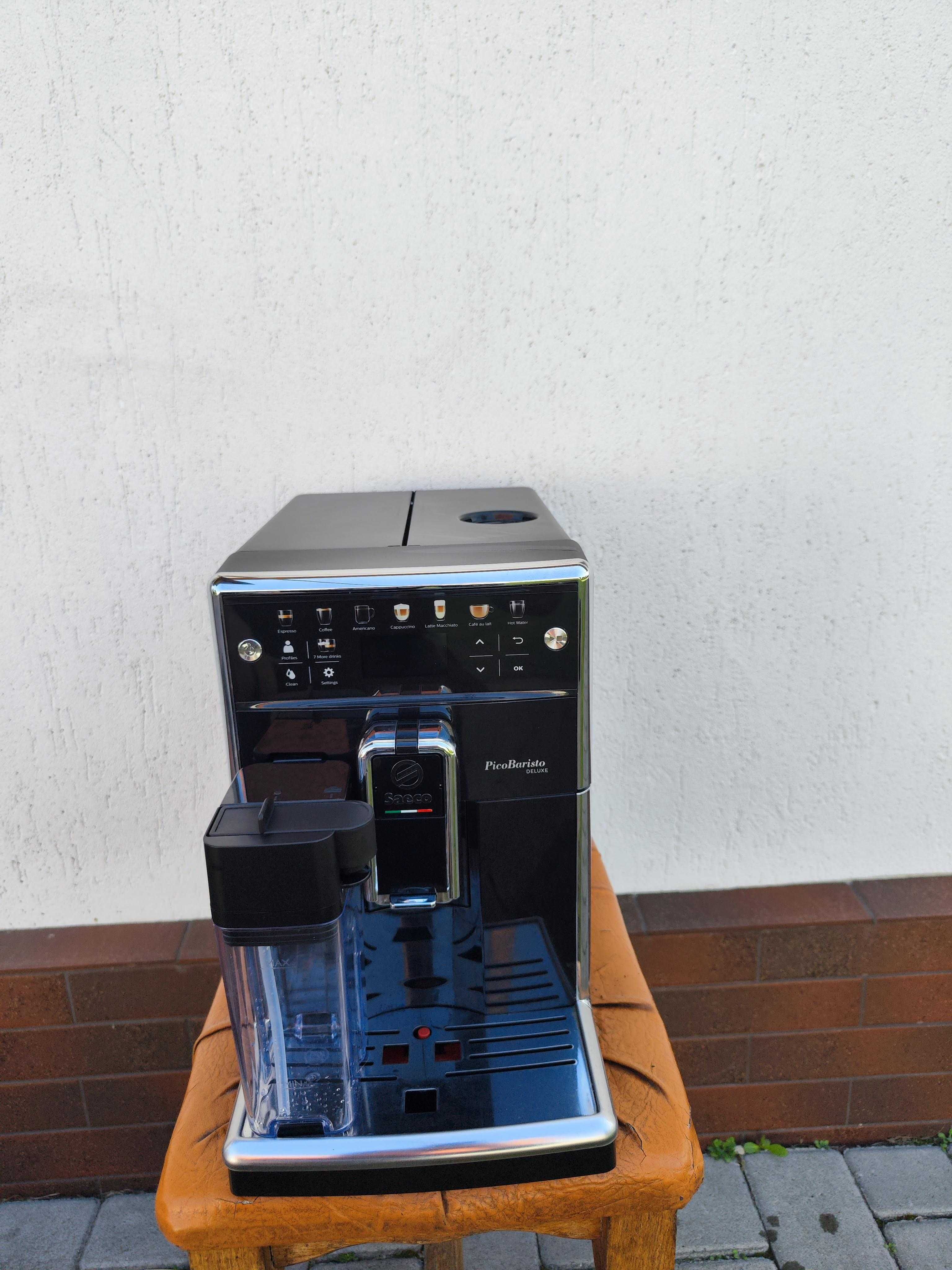 Кавомашина кофемашина Saeco Picobaristo Deluxe SM5570 новий молочник