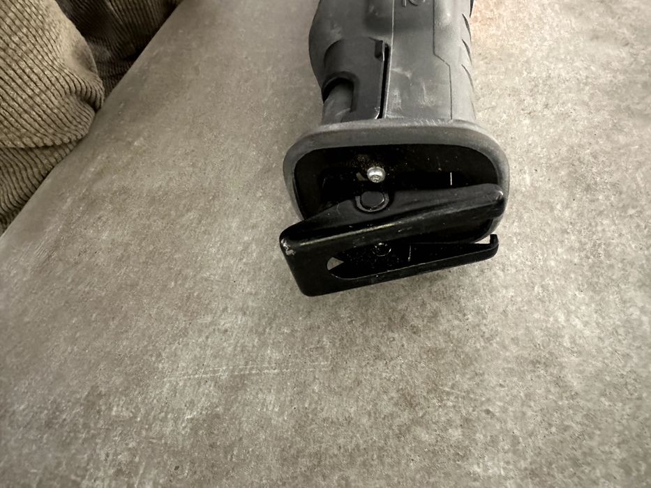 Ridgid/ AEG  piła szablasta akumulatorowa 24V / mocna