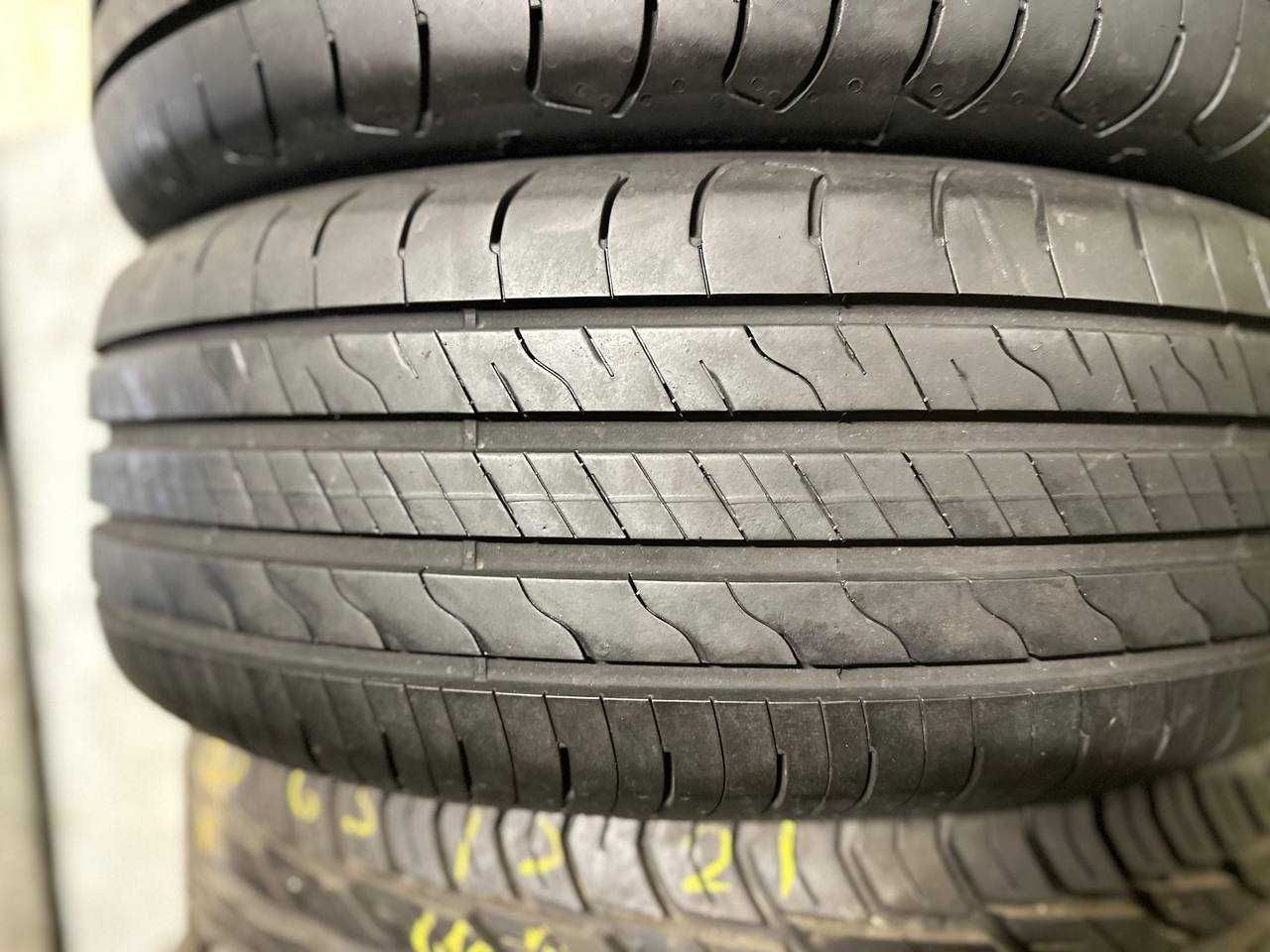 Літні шини 205/60 R16 Goodyear EfficientGrip Performance2 2шт Poland