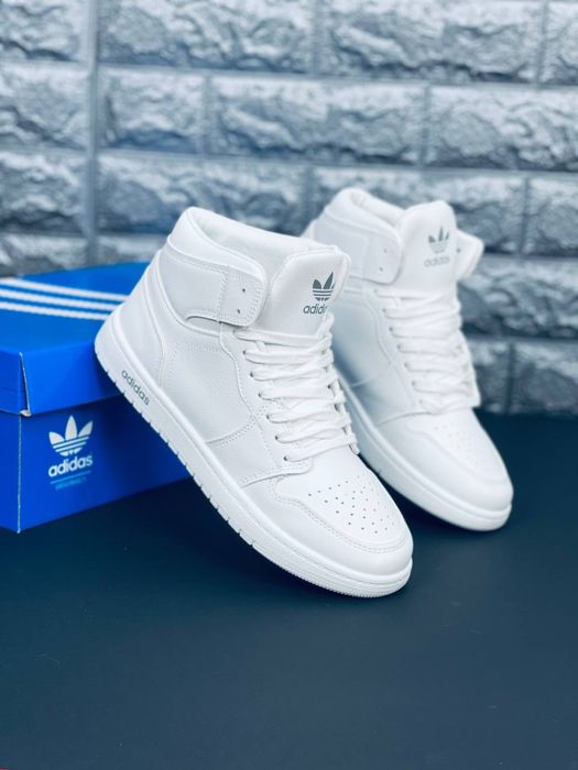 Adidas белые кроссовки кожаные на осень / кросовки Адидас высокие