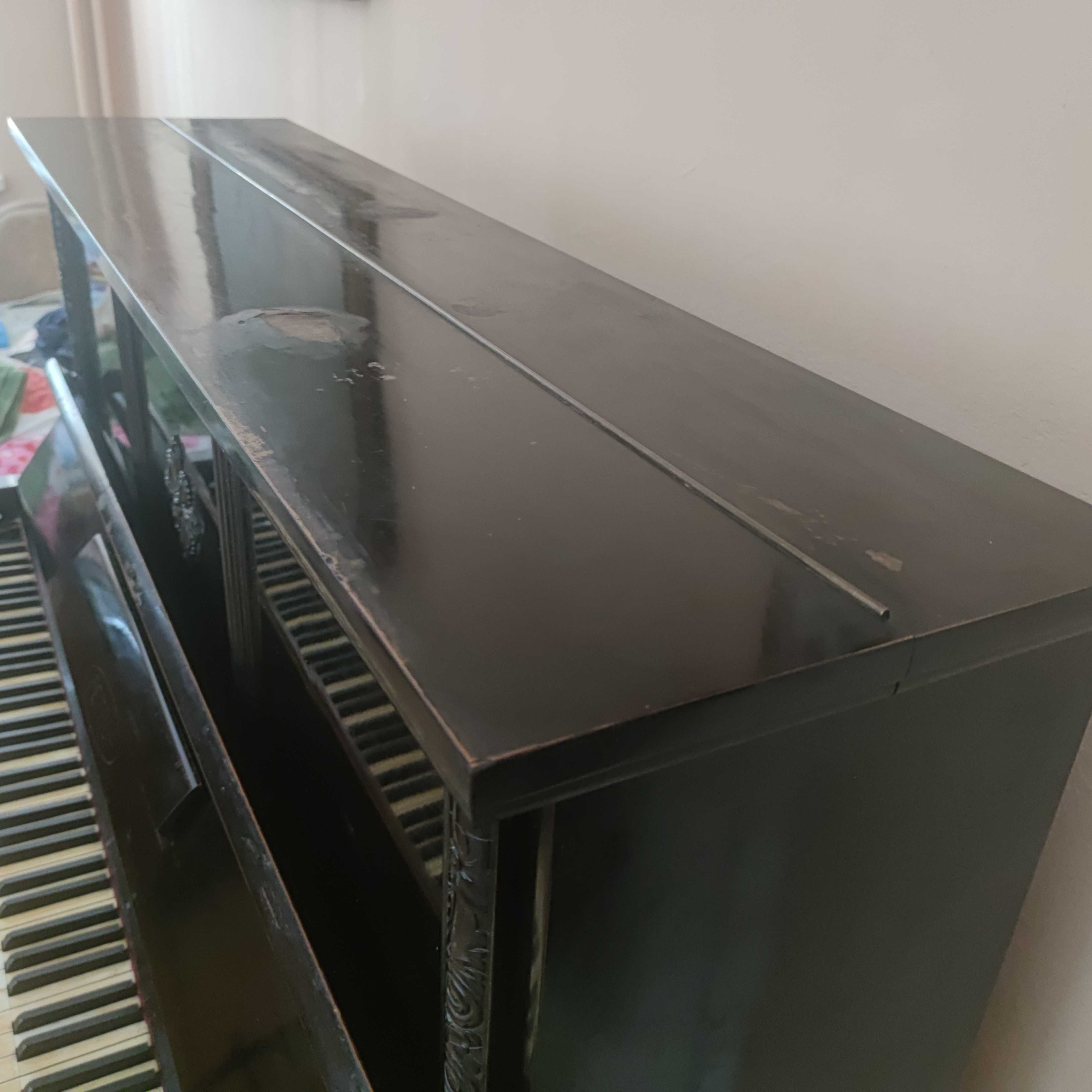 Pianino PETROF przedwojenne sprawne