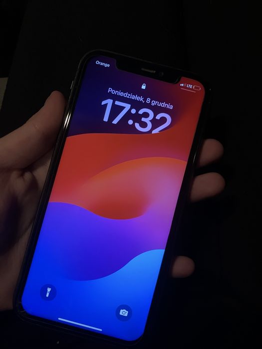 Iphone 11 wszystko dziala, nowa matryca
