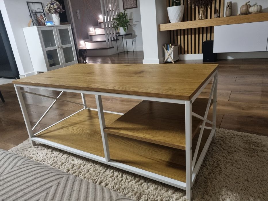 Nowoczesny stolik kawowy