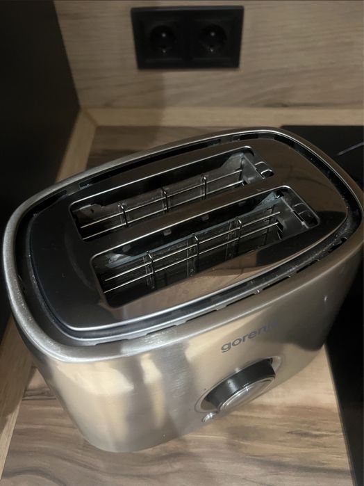 Тостер та чайник