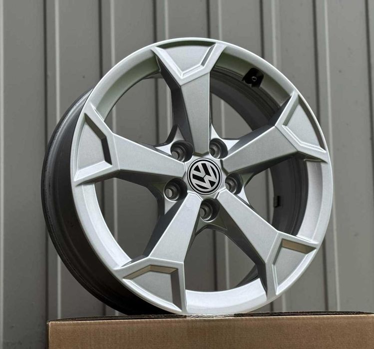 Alufelgi 5x112 r17 VW NOWE ORG Passat Jetta Touran Tiguan CC Shara 36#