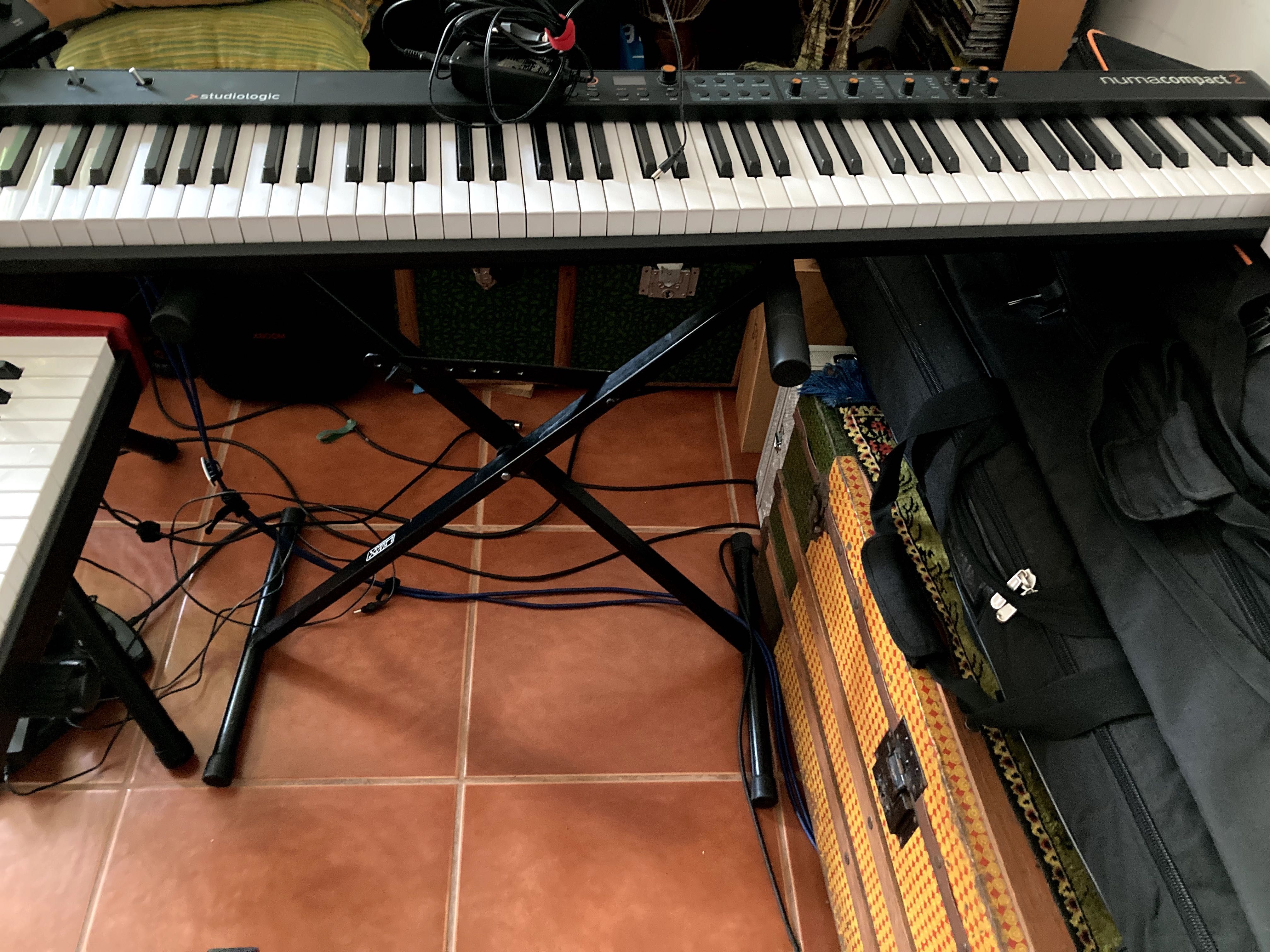 Studiologic Numa Compact 2 (entrega e pagamento em mão)