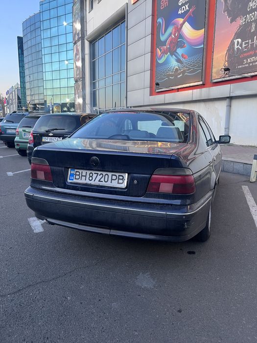 Продам BMW e39.