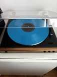 Gira Discos Audio-Technica AT-lp60xbk