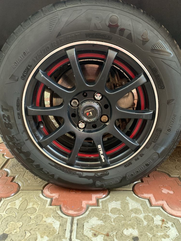 Продам Титаны r13