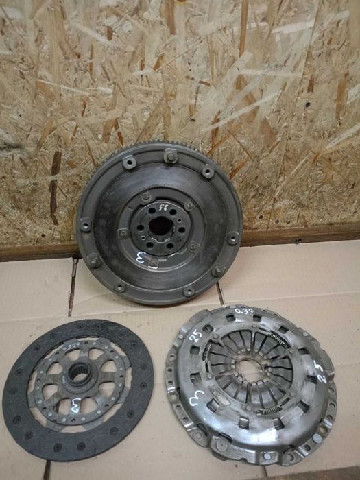 Демпфер щеплення  BMW 1 E87 E81 1.6 116i 116KM N45B16A 7526268