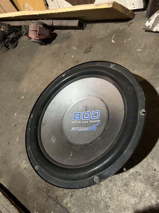 Сабвуфер 12 (30см) магнат
