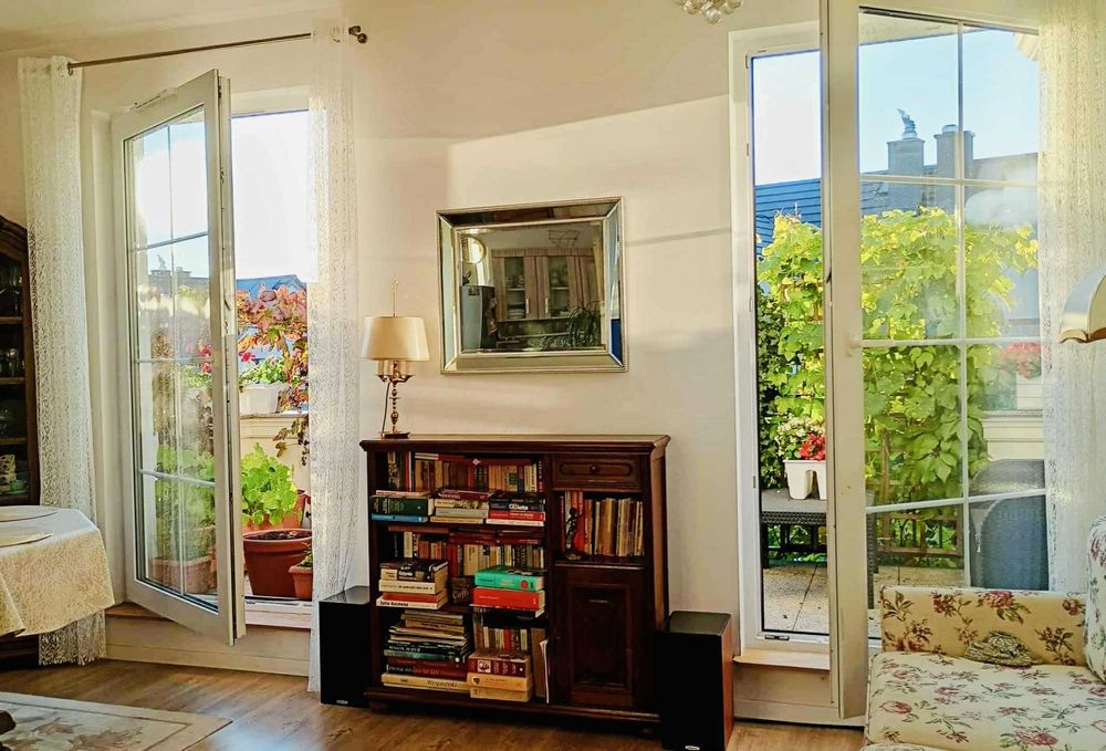 Apartament w Ogrodach Tesoro, 56m, dwa balkony, 5 km do centrum Gdyni!