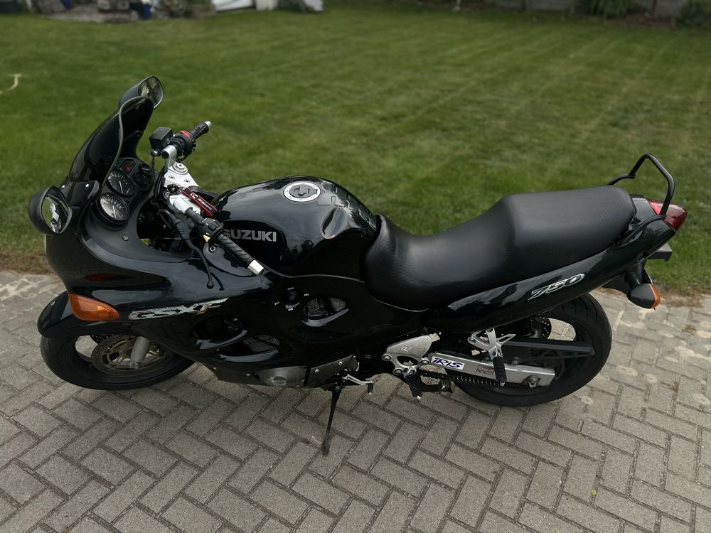 Suzuki GSX750F 2000r
