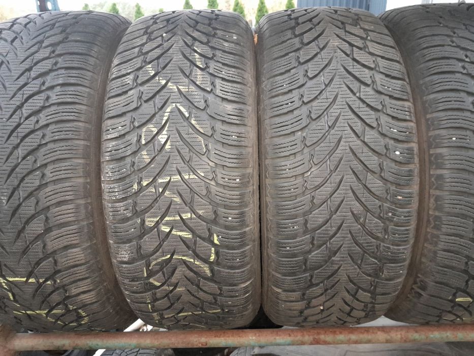Opony zimowe Nokian 235/55/18