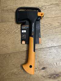 Сокира Fiskars X7