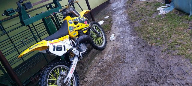 Suzuki rm 125 2t