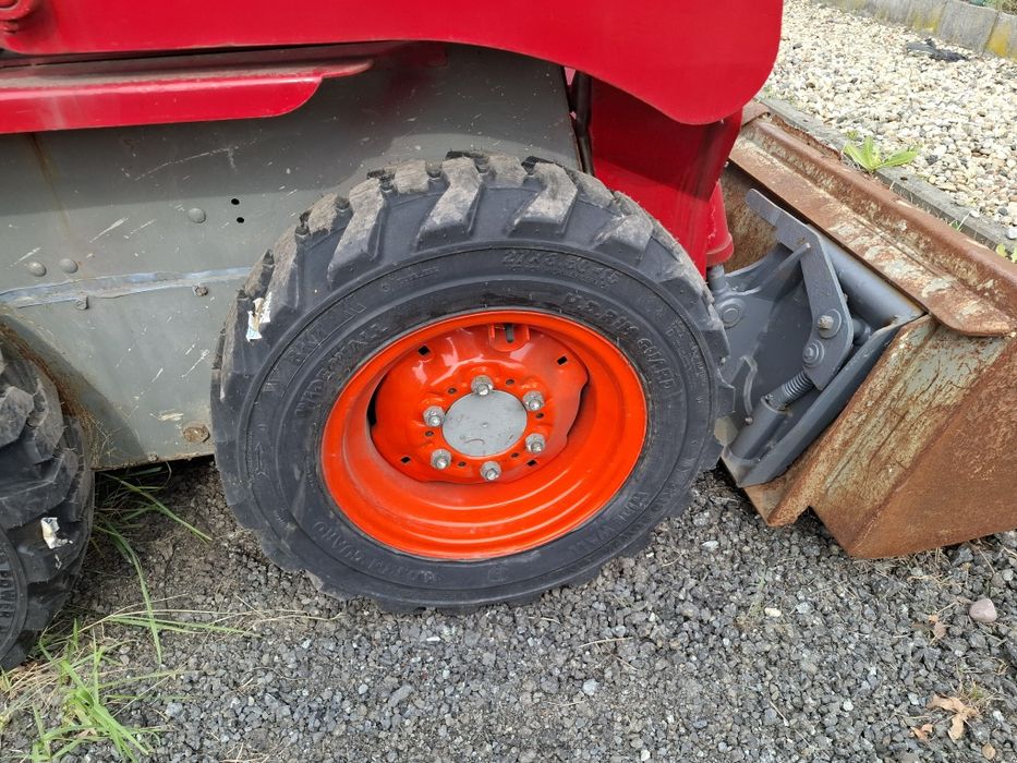 gehl  4840  bobcat s 100
