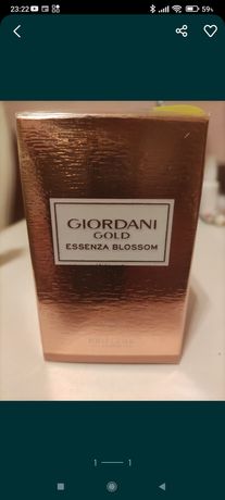 Perfum Giordani Gold Essenza
