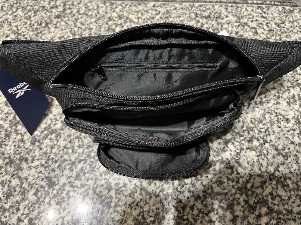 Сумка на пояс Бананка Reebok оригінал