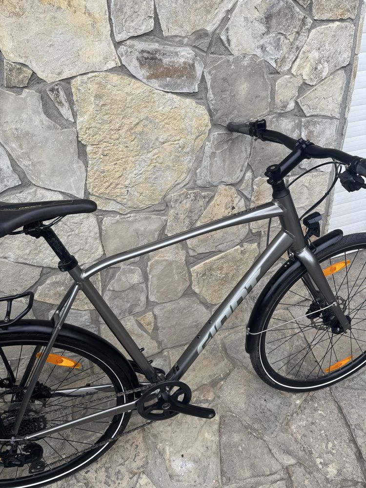 Велосипед міський GIANT ESCAPE 1 2024