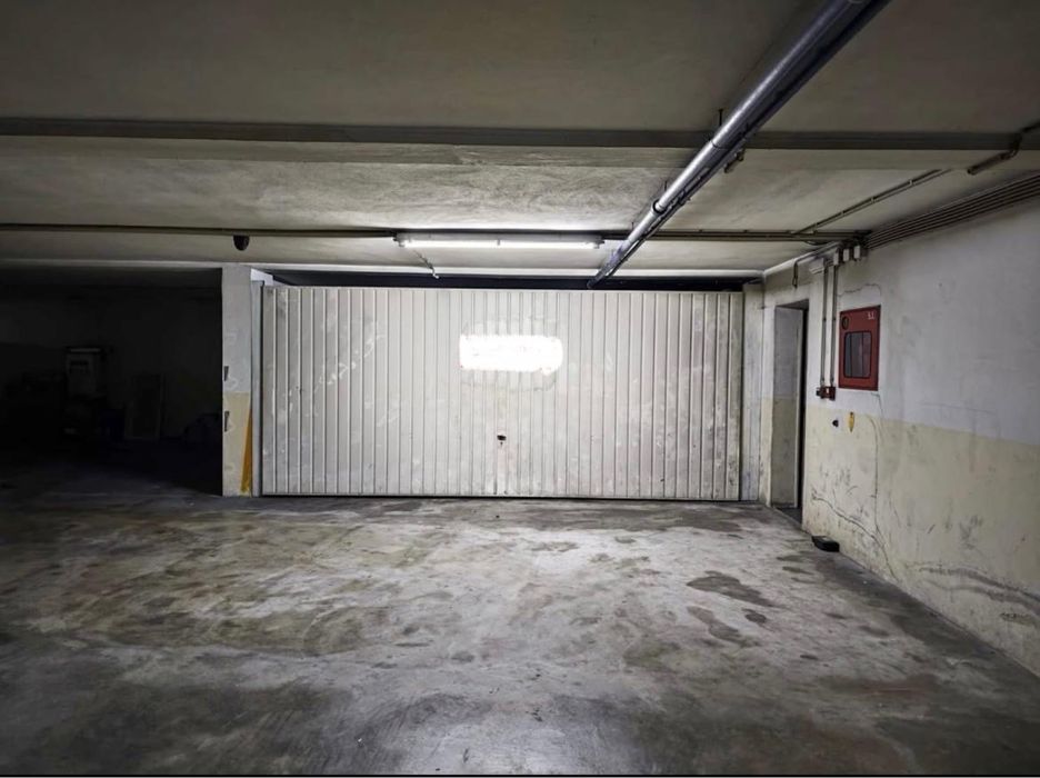 Garagem Famalicão