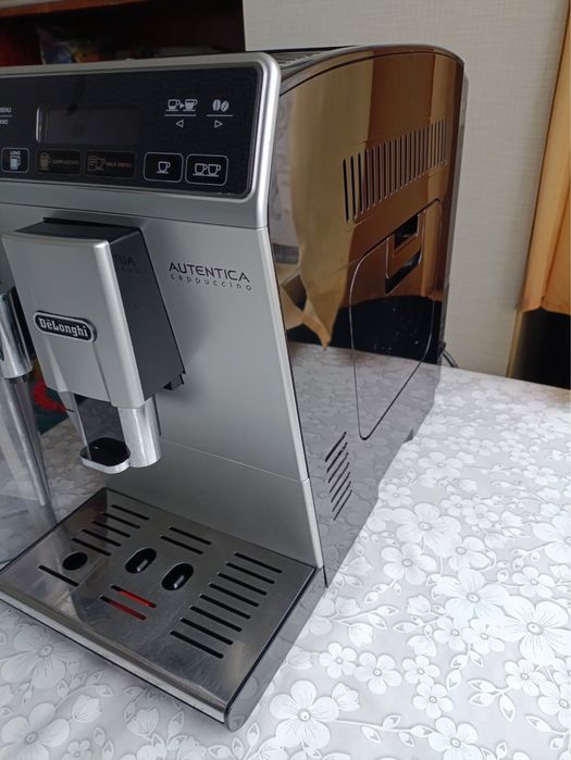 Кофемашина Delonghi Аutentica