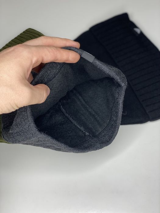 Мужская спортивная шапка зимняя Armani темно серая/графит утепленная