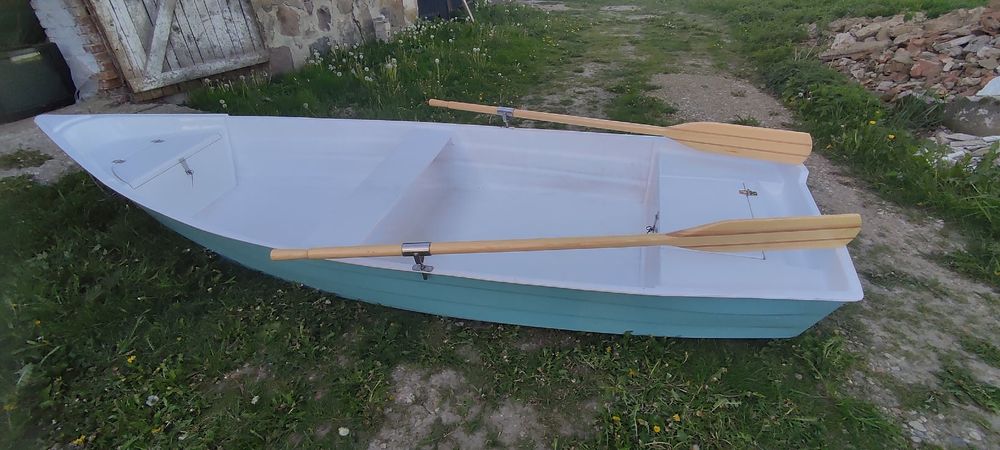 Nowa łódka stabilna