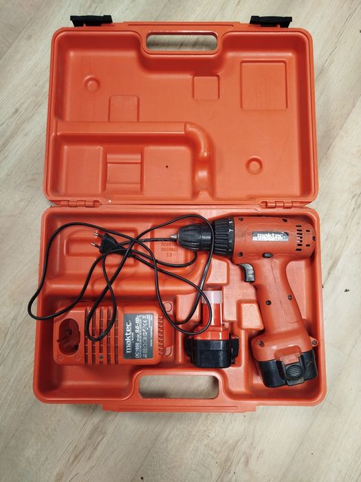 Wkrętarka Maktec MT062 makita 9.6 V wiertarko wkrętarka