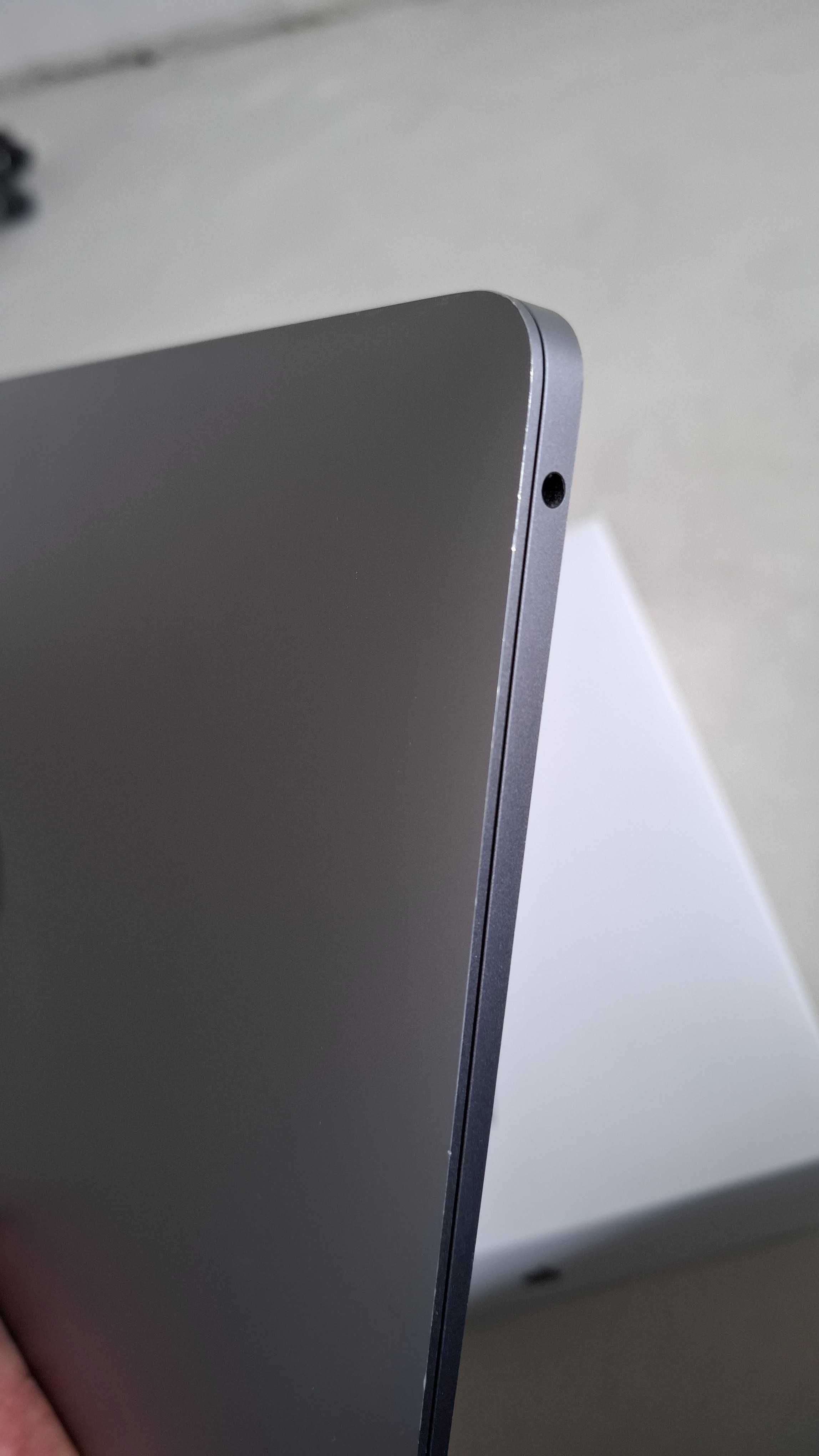 Macbook Air M1 (2020) | 512GB | 8GB Ram