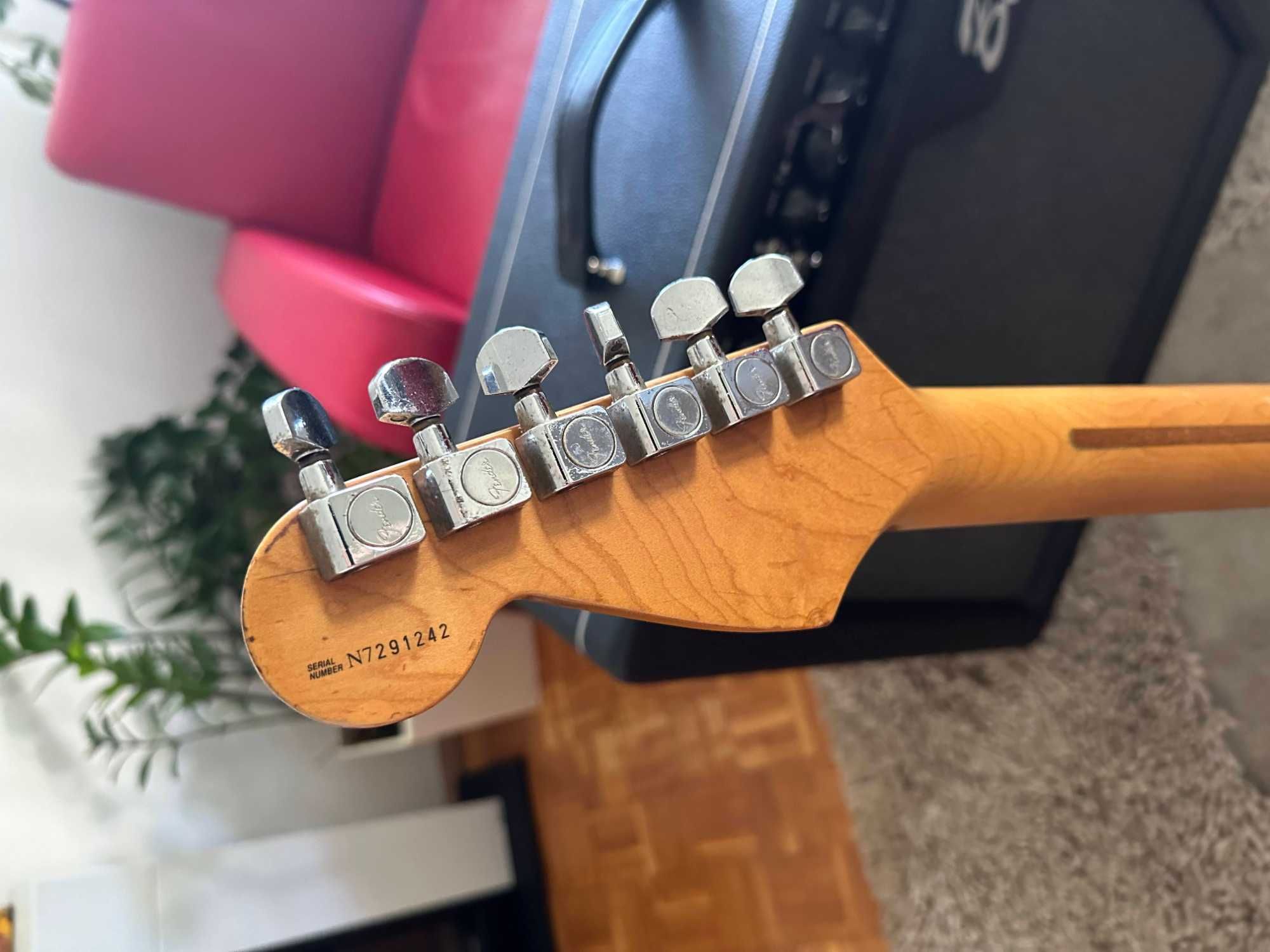 Fender Stratocaster Standard USA 1997 - gitara z historią