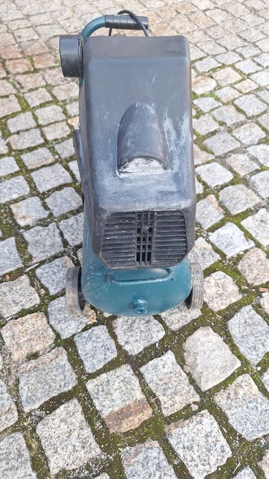 Kompresor olejowy 24 ltr