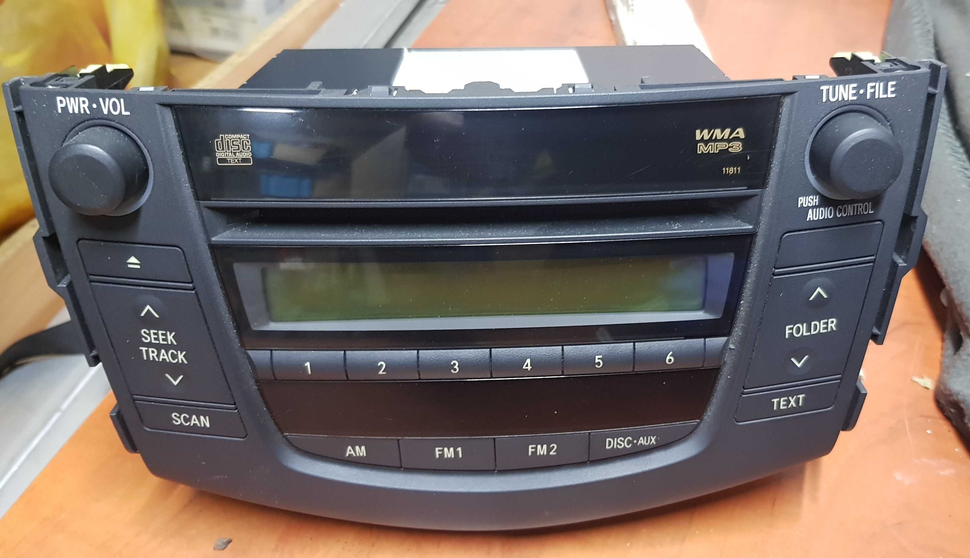 Radio Radioodtwarzacz Toyota RAV4 III 3 (2006 -2008)