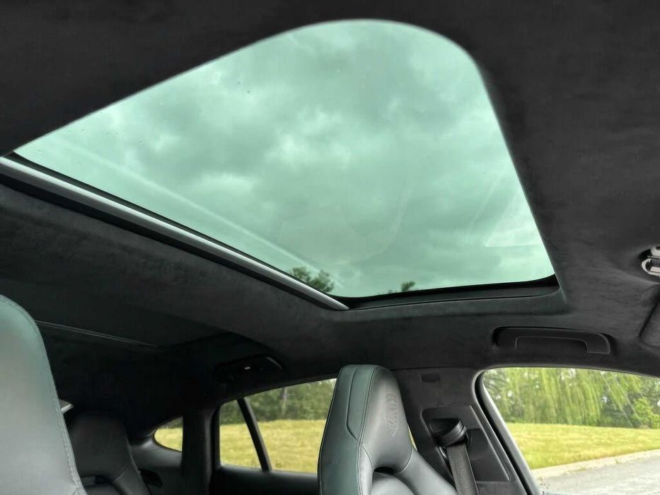 Porsche Panamera GTS      2020