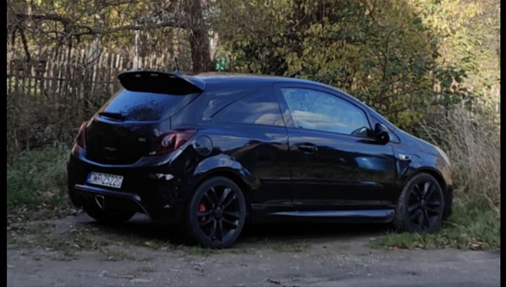 Opel corsa opc 1.6t 192km