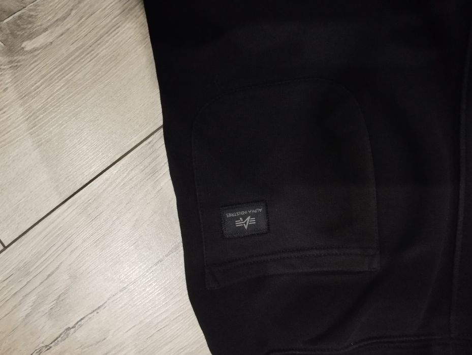 Alpha Industries шорти футболка штани сумка ремінь бомбер худак
