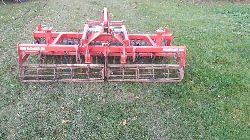 Agregat uprawowo-siewny Agro-Factory Kultywator Przedsiewny Bierny